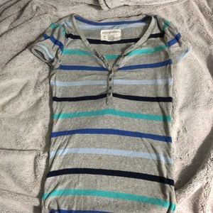 Aeropostale stripped graphic t